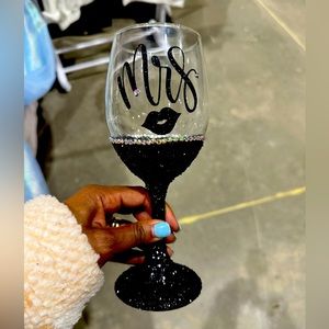 MRS glitter wine glass